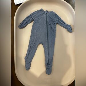 Kyte Baby Onesie (0-3)
